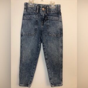 Gap girls size 5 Mom jeans/ high waist Adorable